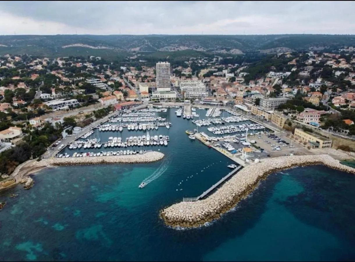 Port De Carry Le Rouet Appartement 0*, Carry-le-Rouet