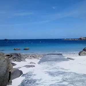https://petite-maison-du-manoir-de-keryvoas.inbrittany.com